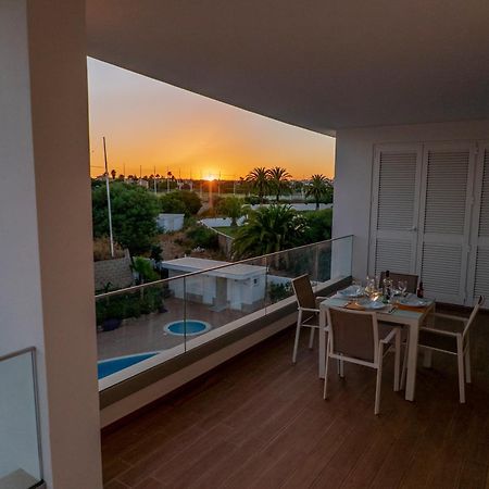 Sunset Condominium Lagos Buitenkant foto