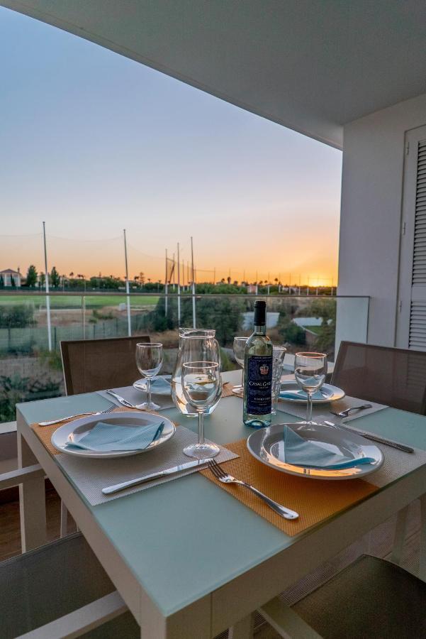 Sunset Condominium Lagos Buitenkant foto